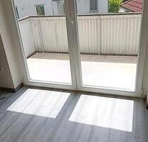 3 Zimmer Wohnung mit Balkon - 940,00 EUR Kaltmiete, in Neuendettelsau (PLZ: 91564)
