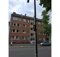 2 Dachgeschosswohnungen - 160.000,00 EUR Kaufpreis, ca.  105,00 m² in Mönchengladbach (PLZ: 41239) Süd