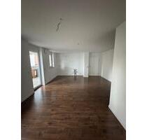 Moderne Erdgeschosswohnung mit Balkon in Schorndorf