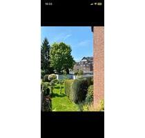 Hochparterre!! 2- Zimme Wohnungmit Küche, Garage & Balkon!!! - Krefeld Dießem