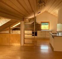 Charmante 3 Zimmer Dachgeschosswohnung in BodenkirchenAich