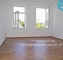 3-Raum • Fussbodenheizung • Südbalkon • Tageslichtbad • Stellplatz • Nussbaumlaminat • Anschauen !!! - Chemnitz Altendorf