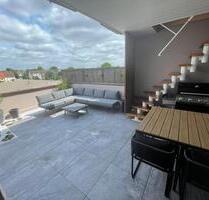 Lichtdurchflutete Maisonette Wohnung mit Dachterasse - Oberhausen