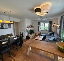 Neuwertige 2-Zimmer Erdgeschosswohnung mit Garten in Eglsee - Parkstetten