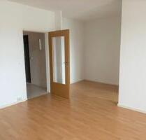 * kaltmietfrei! 330,00 € gespart! Schöne, helle 2 Raum Wohnung mit Balkon * - Chemnitz Klaffenbach