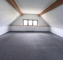 Büroräume auf zwei Etagen mit ca. 250 m² in Hachenburg zu vermieten!