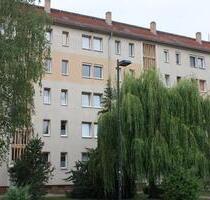 Sanierte 2-Raumwohnung im 1. Obergeschoss mit Balkon in Sandersdorf ! - Sandersdorf-Brehna