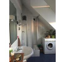 Moderne, klimatisierte DG-Wohnung in Moers-Hochstraß - Duisburg Hochheide