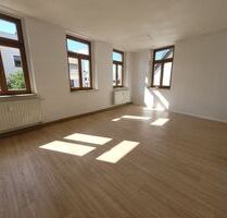 neu renovierte 3-Raum-Wohnung auf dem Neumarkt zu vermieten! - Kirchberg