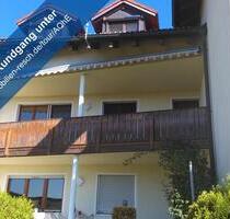 Im Zentrum von Passau-Hacklberg! 2-Zimmer-Erdgeschoss-Wohnung mit Tageslichtbad und Küche