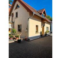 Kleines Häuschen - 900,00 EUR Kaltmiete, in Mommenheim (PLZ: 55278)