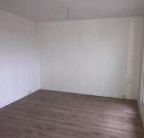 FAMILIENWOHNUNG mit BALKON - 359,00 EUR Kaltmiete, ca.  65,13 m² in Halle (Saale) (PLZ: 06124) Halle-Neustadt