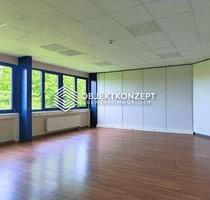 Moderne Gewerbeeinheit mit barrierefreiem Erdgeschoss und heller Hauptfläche im Obergeschoss - Horb am Neckar