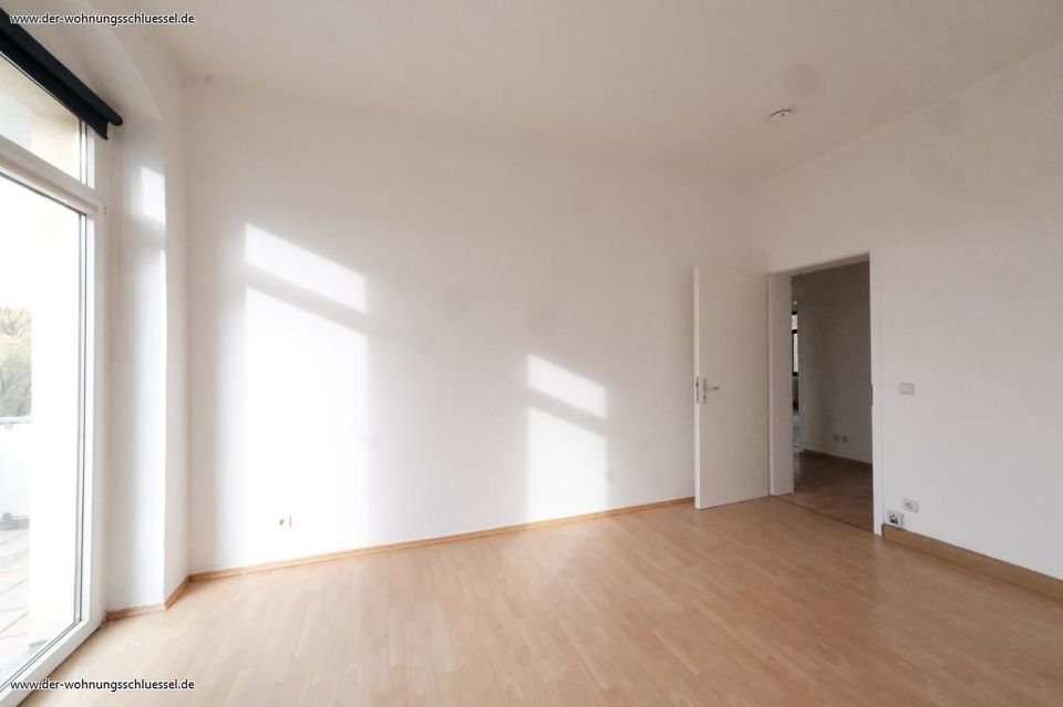 3-Raumwohnung mit Balkon! - 494,00 EUR Kaltmiete, ca.  76,00 m² in Radeberg (PLZ: 01454)