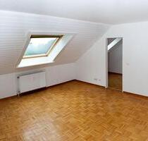 Helle 2,5 Zimmer Wohnung mit EBK - Celle Altenhagen