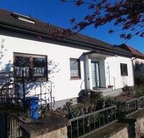 Sehr großes, gepflegtes Einfamilienhaus in toller Lage - Neustadt an der Weinstraße