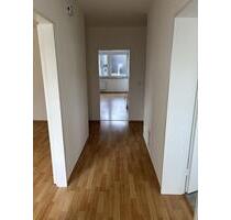 Großzügige 3 Zi.-Wohnung mit Balkon und Aufzug - Lüdenscheid