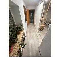 Einzimmerwohnung zu vermieten - 550,00 EUR Kaltmiete, in Wöllstadt (PLZ: 61206)