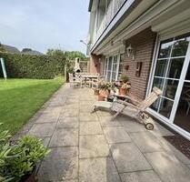 Große 4-Zimmer-Wohnung mit Terrasse, Garten und Doppelcarport - Hauscharakter - Bargfeld-Stegen
