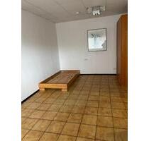 Studenten Pendlerwohnung - 420,00 EUR Kaltmiete, in Göppingen (PLZ: 73037) Bruckwasen
