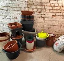 Garten !!!! - 25,00 EUR Kaltmiete, ca.  0,00 m² in Frankfurt am Main (PLZ: 65933) West