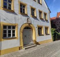 Exklusive Stadtwohnung mit eigenem Garten und Gewölbekeller - Forchheim