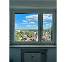 Exklusiv, sanierte 4-Zimmer Wohnung mit Loggia in Frechen