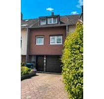 Charmantes, renoviertes Reihenmittelhaus - sofort bezugsfertig! - Lehrte