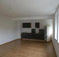 wunderschöne, sonnige, 2-Zimmer Wohnung mit Balkon in Donauwörth