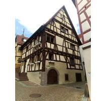 Haus zu vermieten - 1.300,00 EUR Kaltmiete, in Gundelsheim (PLZ: 74831)