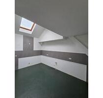 145 qm Dachgeschosswohnung in Perleberg - 4-Zimmer & Balkon