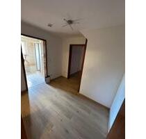 Arnshausen 4 Zimmer Wohnung, Küche, Bad - Bad Kissingen