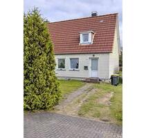 *Gemütliche DHH für ab sofort-gestalten Sie sich Ihr neues Zuhause nach Ihren Wünschen* - Bredstedt