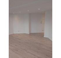 2-Raum-Wohnung mit Platz und tollem Wohnzimmer - Auerbach/Vogtland