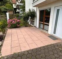 Helle 2,5-Zimmer-Einliegerwohnung mit großer Terrasse in Filderst - Filderstadt