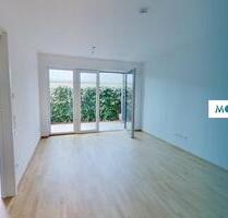 MIT TERRASSE, EINBAUKÜCHE & EBENERDIGER DUSCHE - helle & gemütliche 2-Zimmer-Wohnung - Straßkirchen
