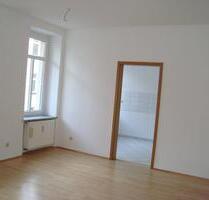Südbalkon mit Wohnung - 669,00 EUR Kaltmiete, ca.  70,00 m² in Leipzig (PLZ: 04318) Ost