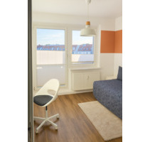 Modernes, möbliertes WG-Zimmer mit Balkon ab dem 01.09. - Berlin Treptow-Köpenick