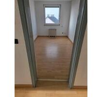 Wohnung zu Vermieten - 690,00 EUR Kaltmiete, in Nürtingen (PLZ: 72622)
