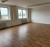 Büroraume Praxisräume - 1.025,00 EUR Kaltmiete, ca.  125,00 m² in Delitzsch (PLZ: 04509)
