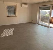 4 Zimmer Wohnung neu renoviert 2 Balkone mit Klima - Waldenburg