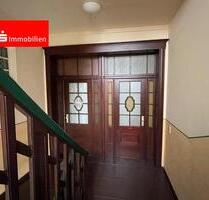 Schicker Altbau mit Balkon in der Greizer Neustadt