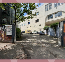 Lagerfläche im Untergeschoss, ideal für die langfristige Aufbewahrung! Pkw-Stellplatz vor dem Objekt - Hamburg Altona-Nord