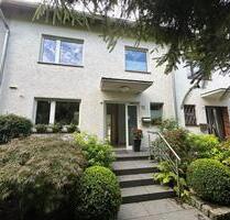 Einfamilienhaus in Witterschlick - modernisiert, Garten, Garage - Alfter