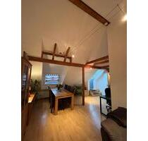 Helle Dachgeschosswohnung - 558,00 EUR Kaltmiete, in Remscheid (PLZ: 42859) Remscheid-Süd