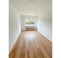 Erdgeschosswohnung frisch renoviertes 3-Zimmer-Zuhause mit Balkon und Wohlfühlfaktor - Gütersloh