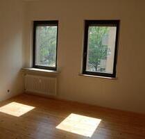 3 Zimmer Altbauwohnung Holzdielen hohe Decken - Nürnberg Gleißhammer