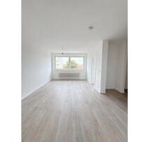 Schöne 3-Zimmer-Wohnung mit großem Wohnzimmer und Balkon in Gütersloh