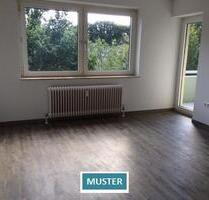 Ihr neues Zuhause: 3-Zimmer-Wohnung mit wintergartenähnlicher Loggia - Hamburg Hamburg-Mitte