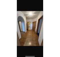 Schöne 3-Zimmer-Wohnung in zentraler Lage – sofort bezugsfrei - Großostheim